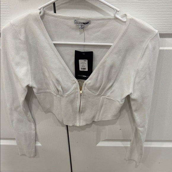 Fashion Nova Tops - Fashion Nova Ivory Zip-Up Crop Top